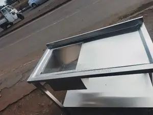 Ss Sink With 40by 40 Bowl