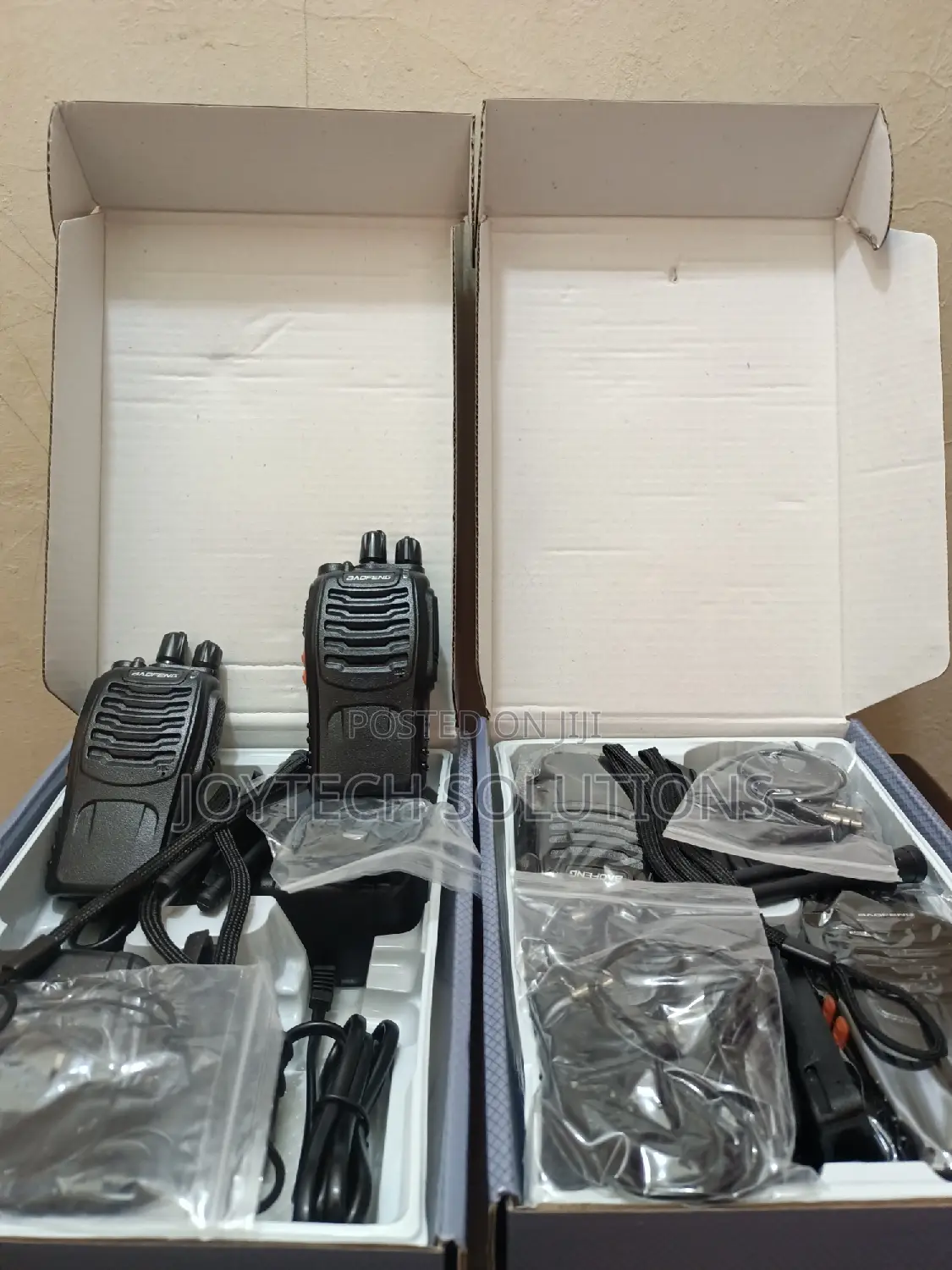 Two Way Radio Call Walkie Talkie 5kms Long Range