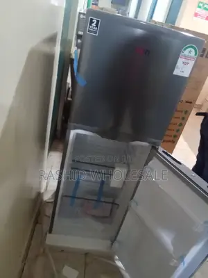 Modern Fridge Von 138l