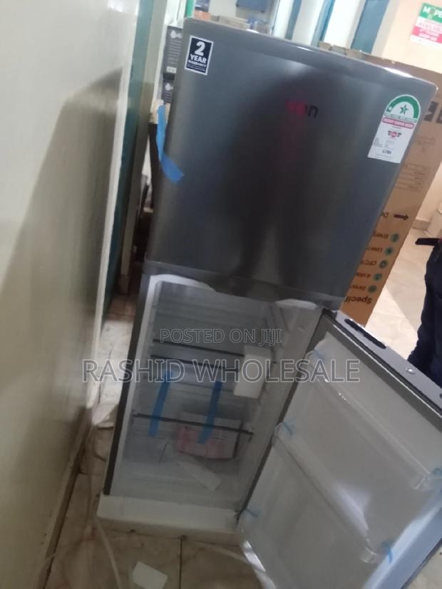Modern Fridge Von 138l