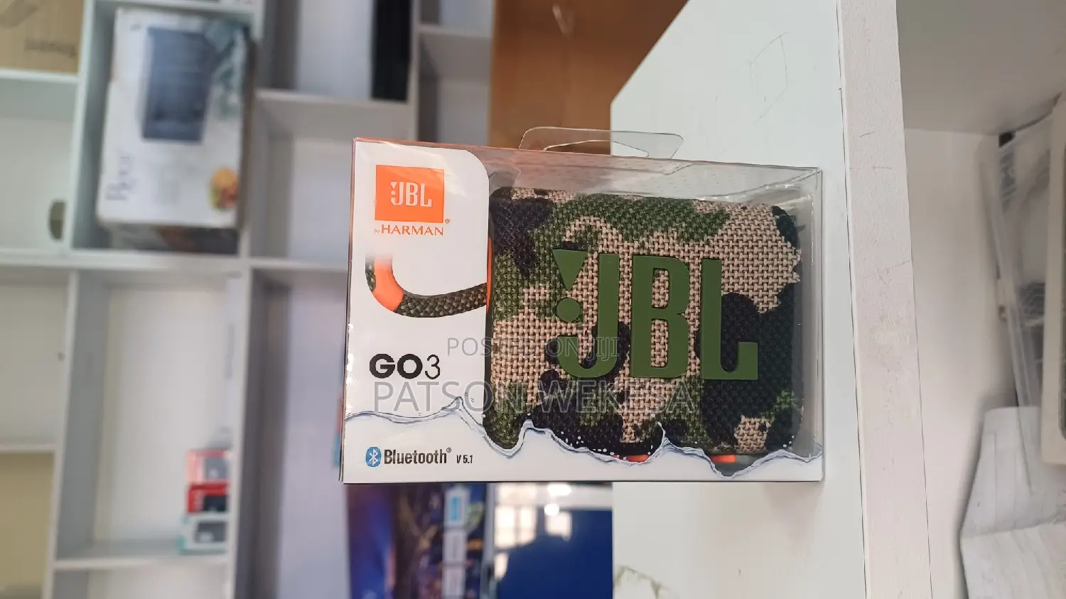 JBL Go 3 .