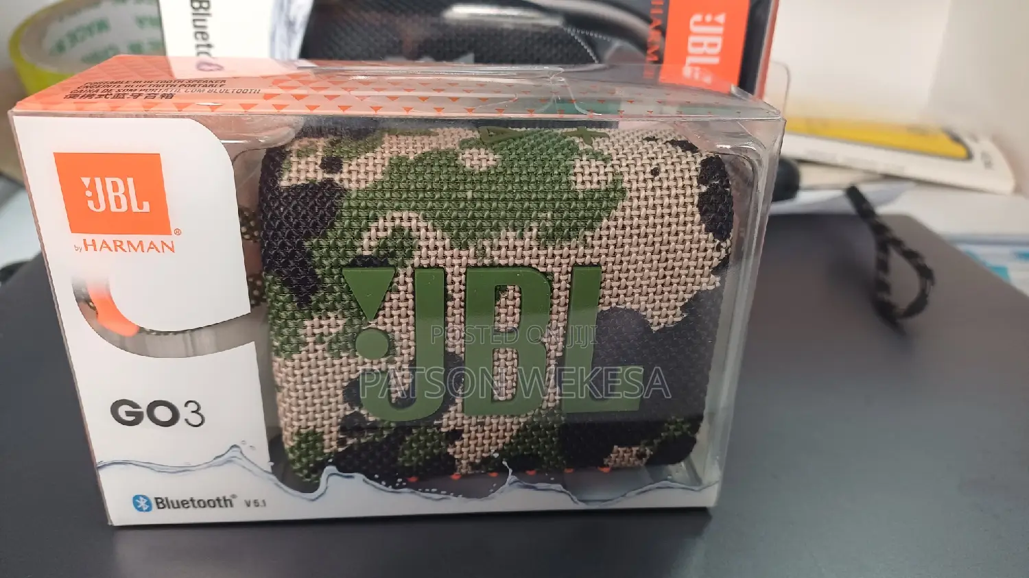 JBL Go 3 .