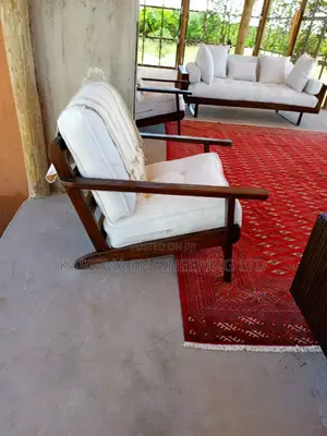 Chester Modern Accent Chair