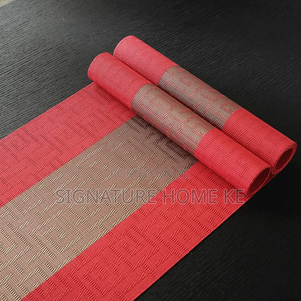 6pcs Table Mats + 1 Table Runner(30*180cm)