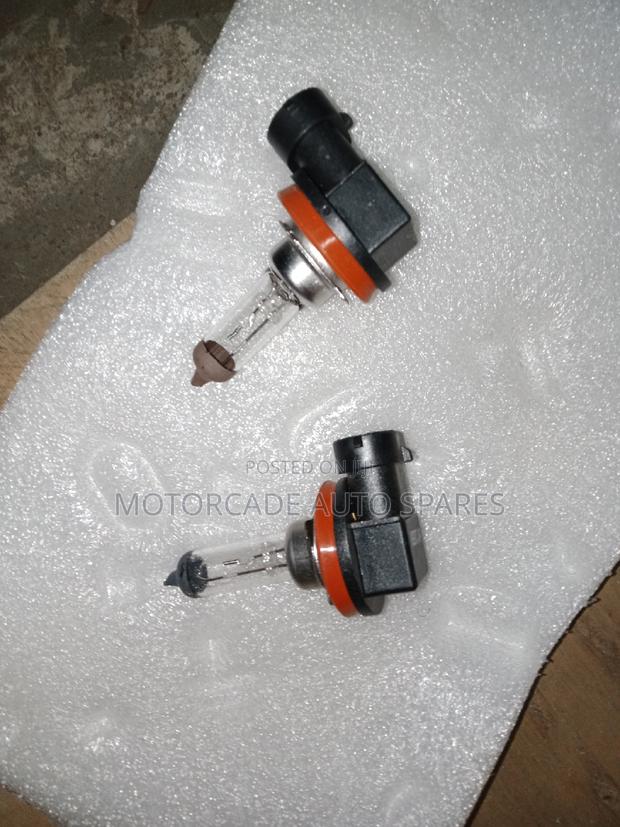 Halogen H11 Bulb - main view