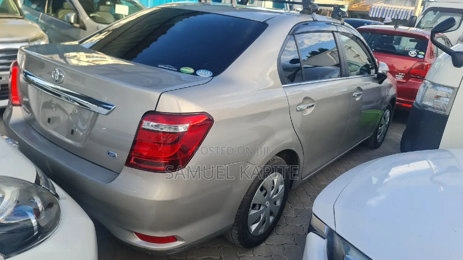 Toyota Axio 2017 Gold