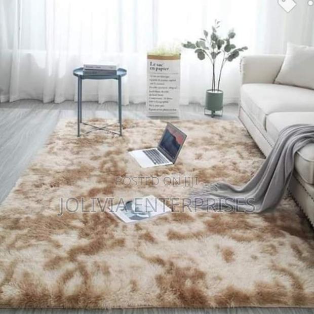 Fluffy Carpets Size 5 by 8 - main view