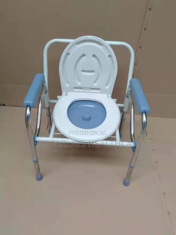 Commode Chair (Easy Carrier.) - main view