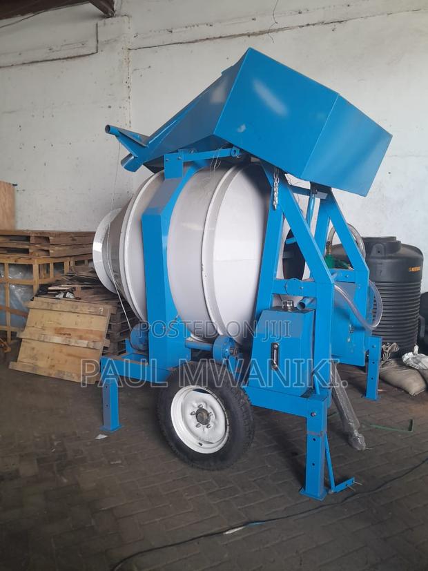 Self Loading Concrete Mixer,16hp Diesel Engine, Water Cooled - thumbnail 2