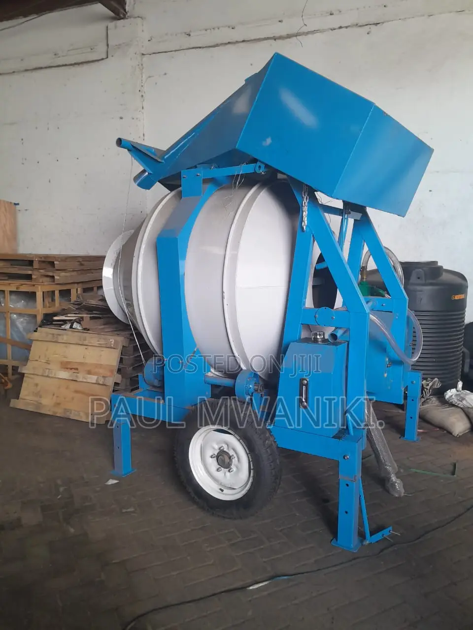 Self Loading Concrete Mixer,16hp Diesel Engine, Water Cooled