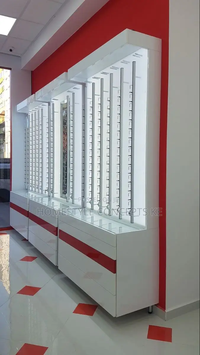 Modern Optical Shop Sales Showroom Design Fittings