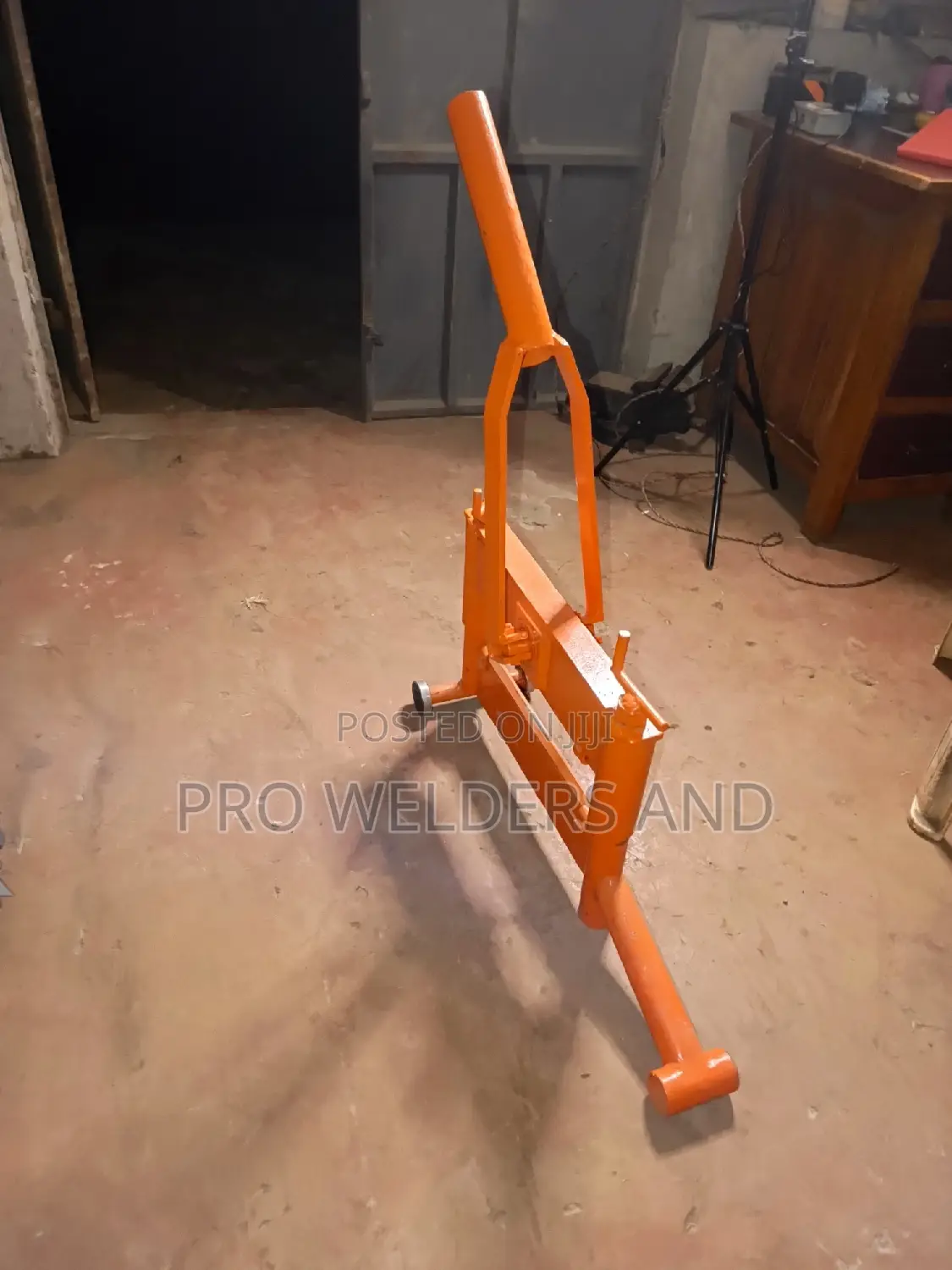 Cabro Cutter