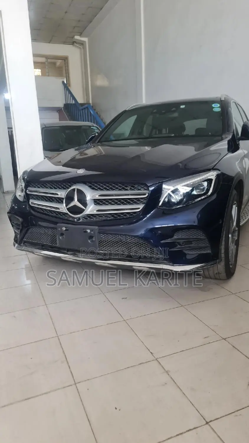 Mercedes-Benz GLC-Class 2017 Blue
