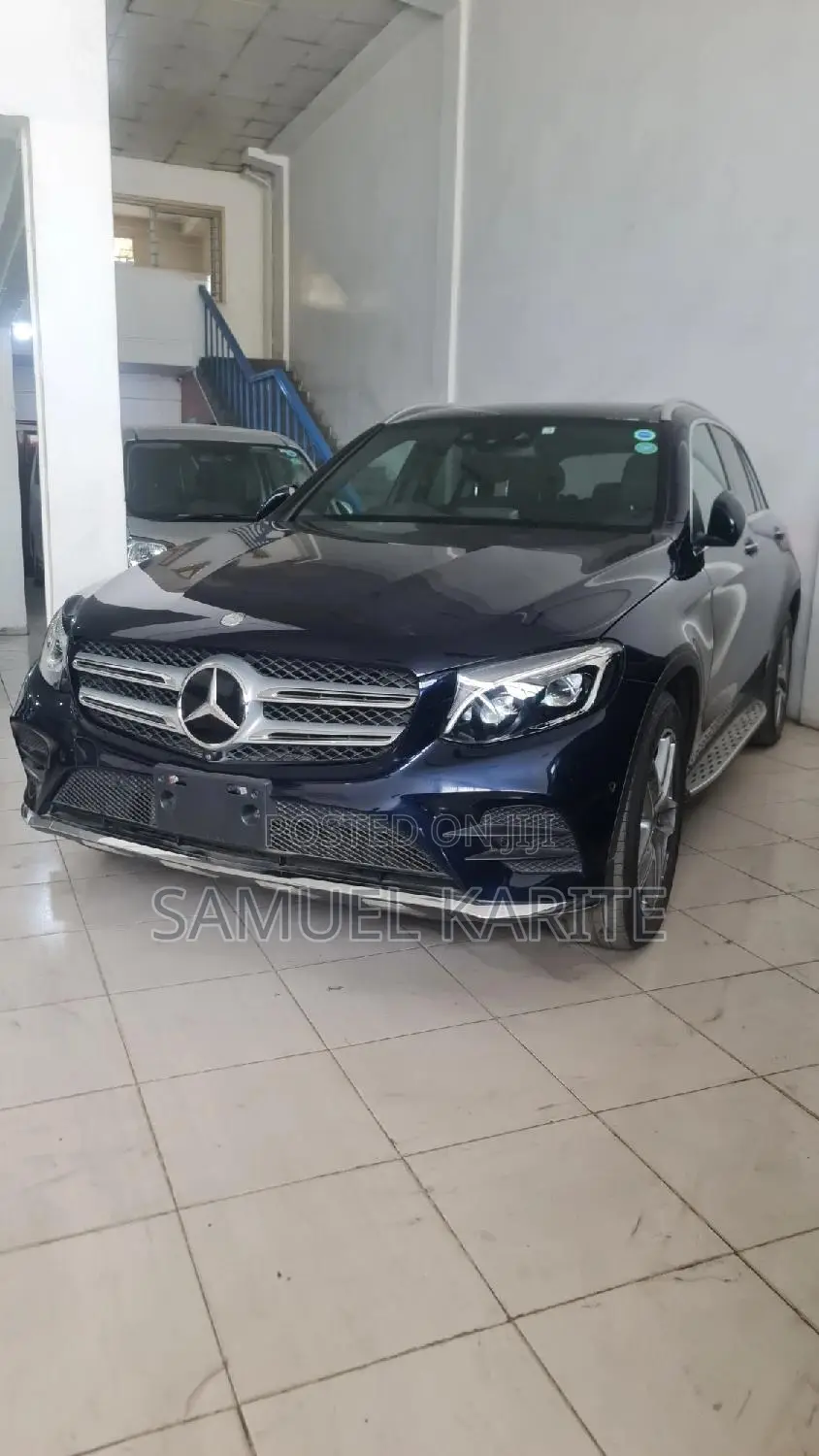 Mercedes-Benz GLC-Class 2017 Blue