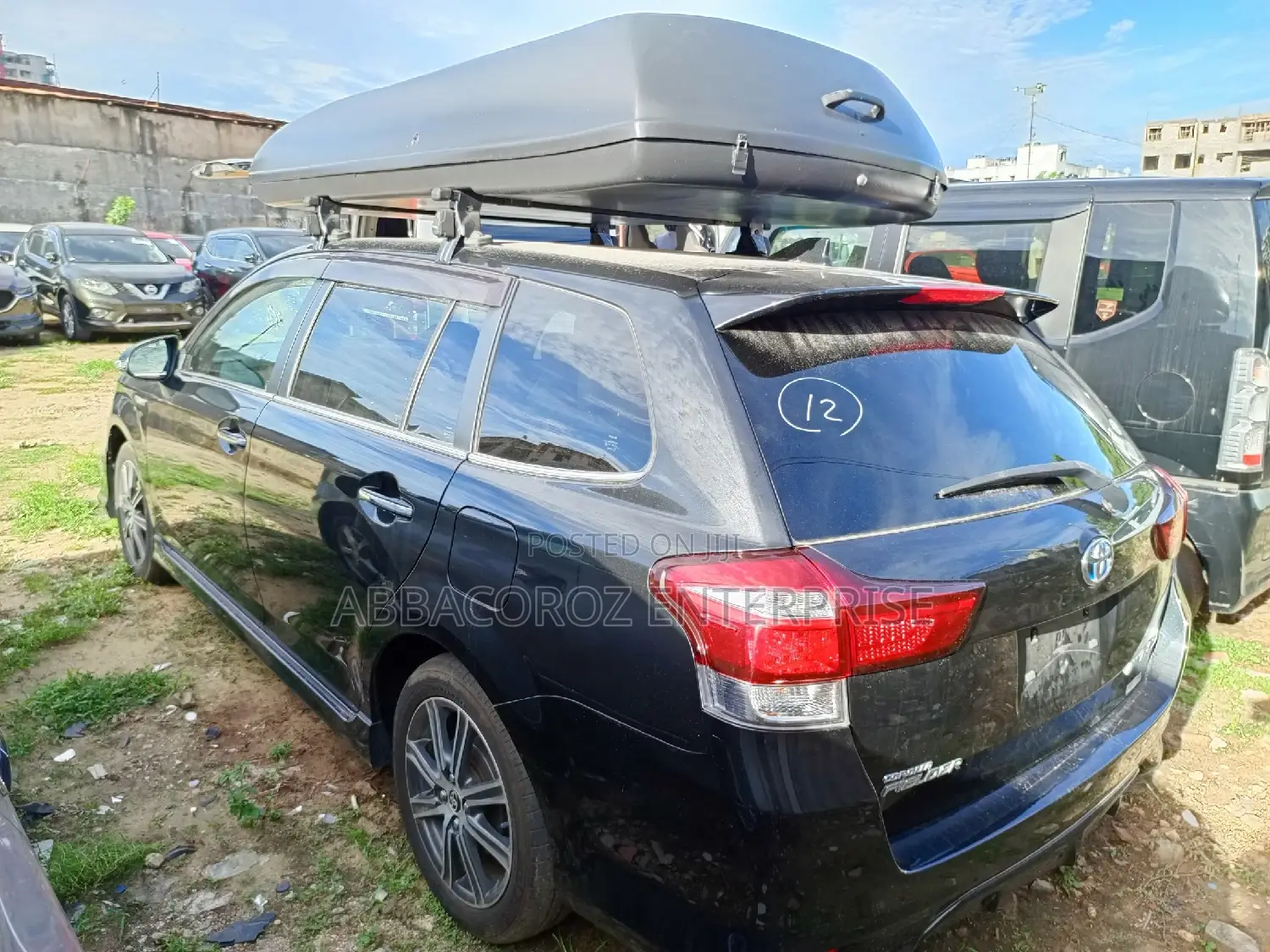 Toyota Corolla Fielder 2017 Black