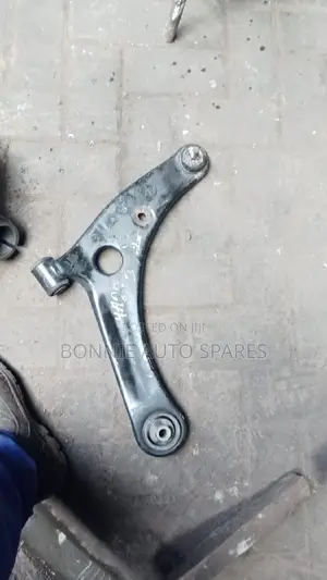 Mitsubishi Colt Control Arm