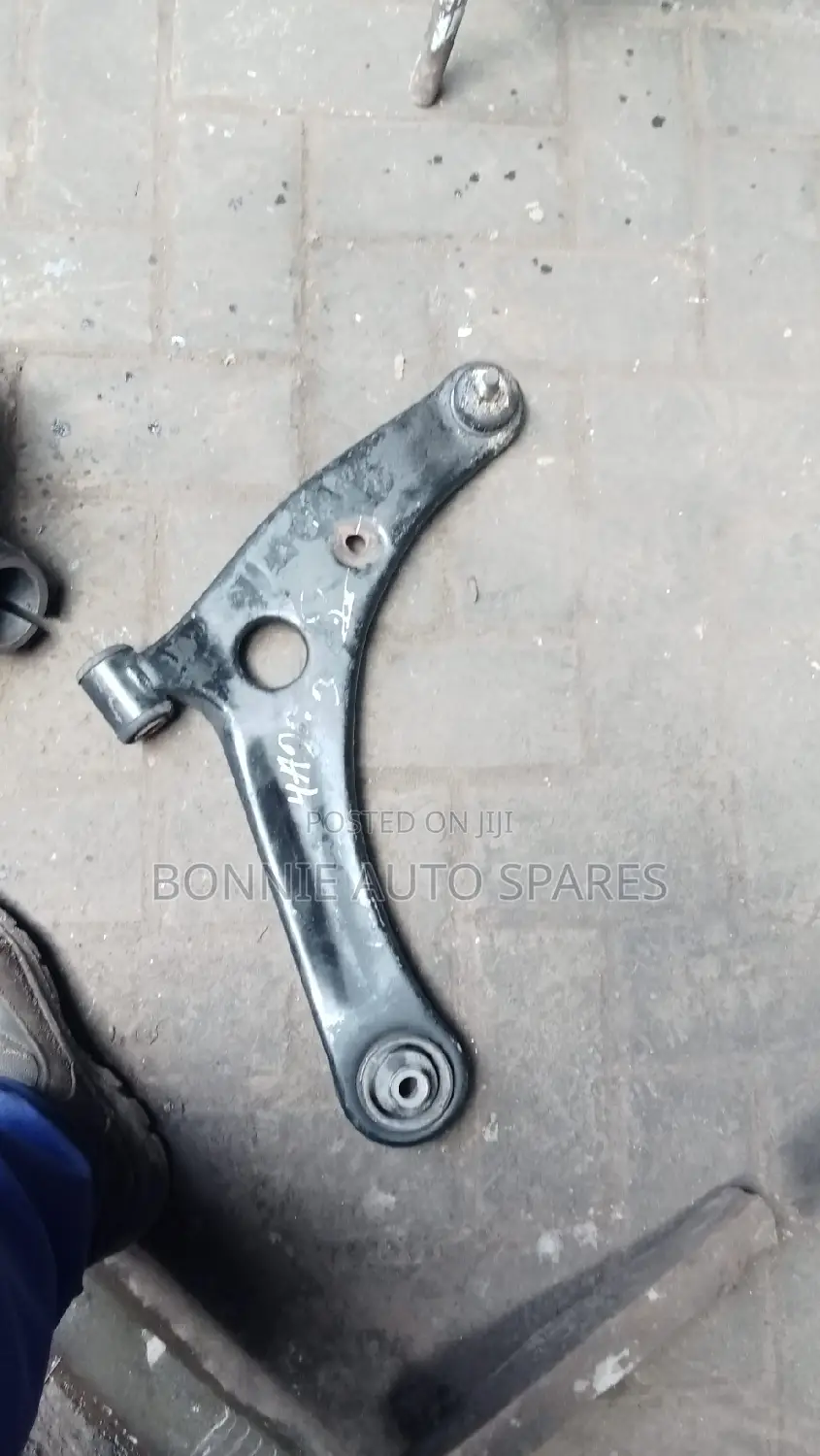 Mitsubishi Colt Control Arm