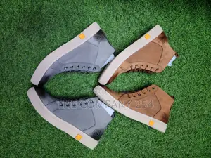 Original Designer Quality Men's Official Casaual Boots .