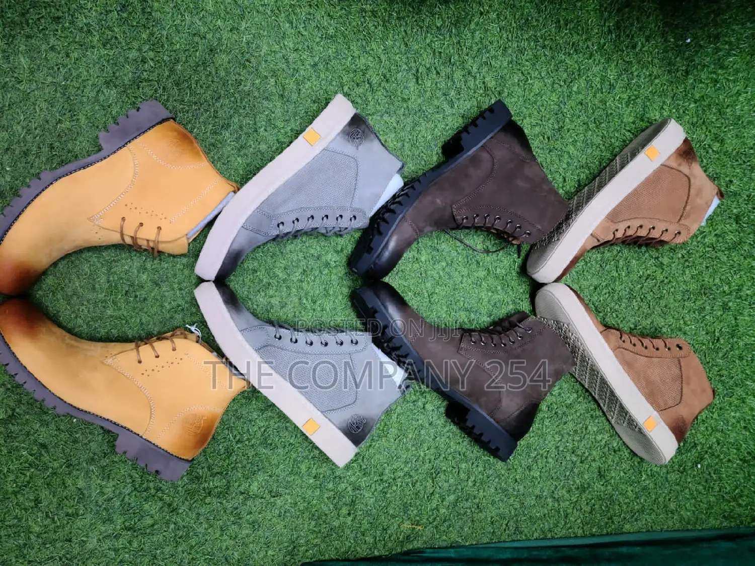 Original Designer Quality Men's Official Casaual Boots .