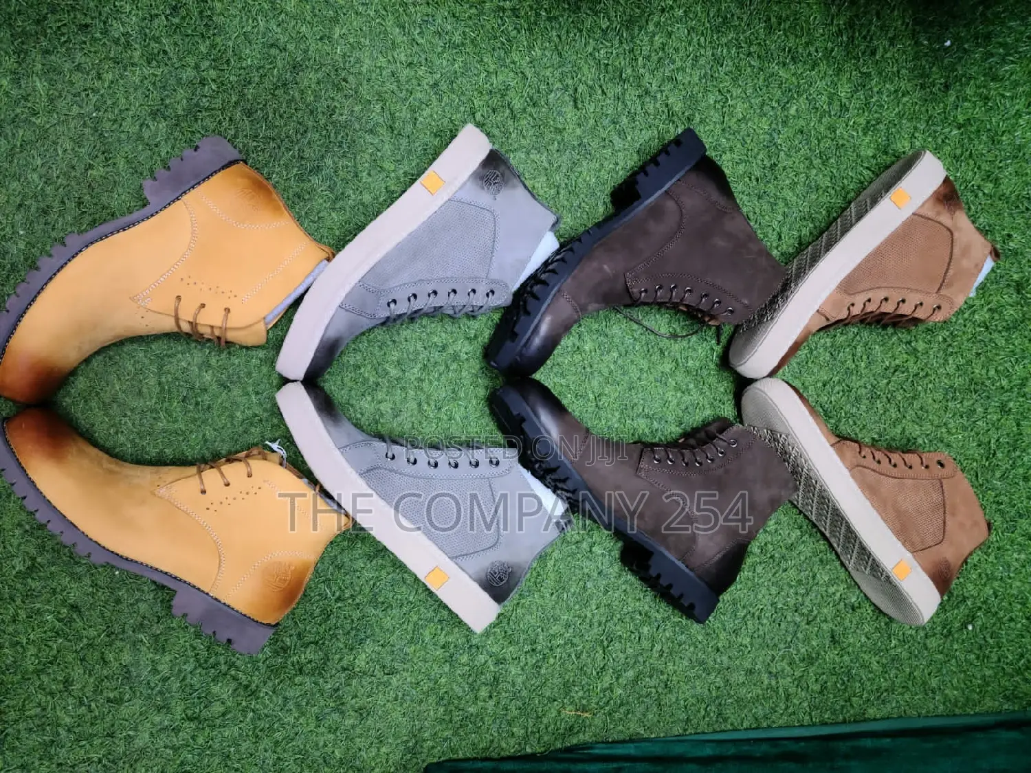 Original Designer Quality Men's Official Casaual Boots .