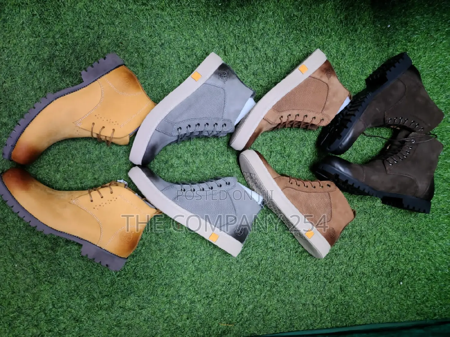 Original Designer Quality Men's Official Casaual Boots .
