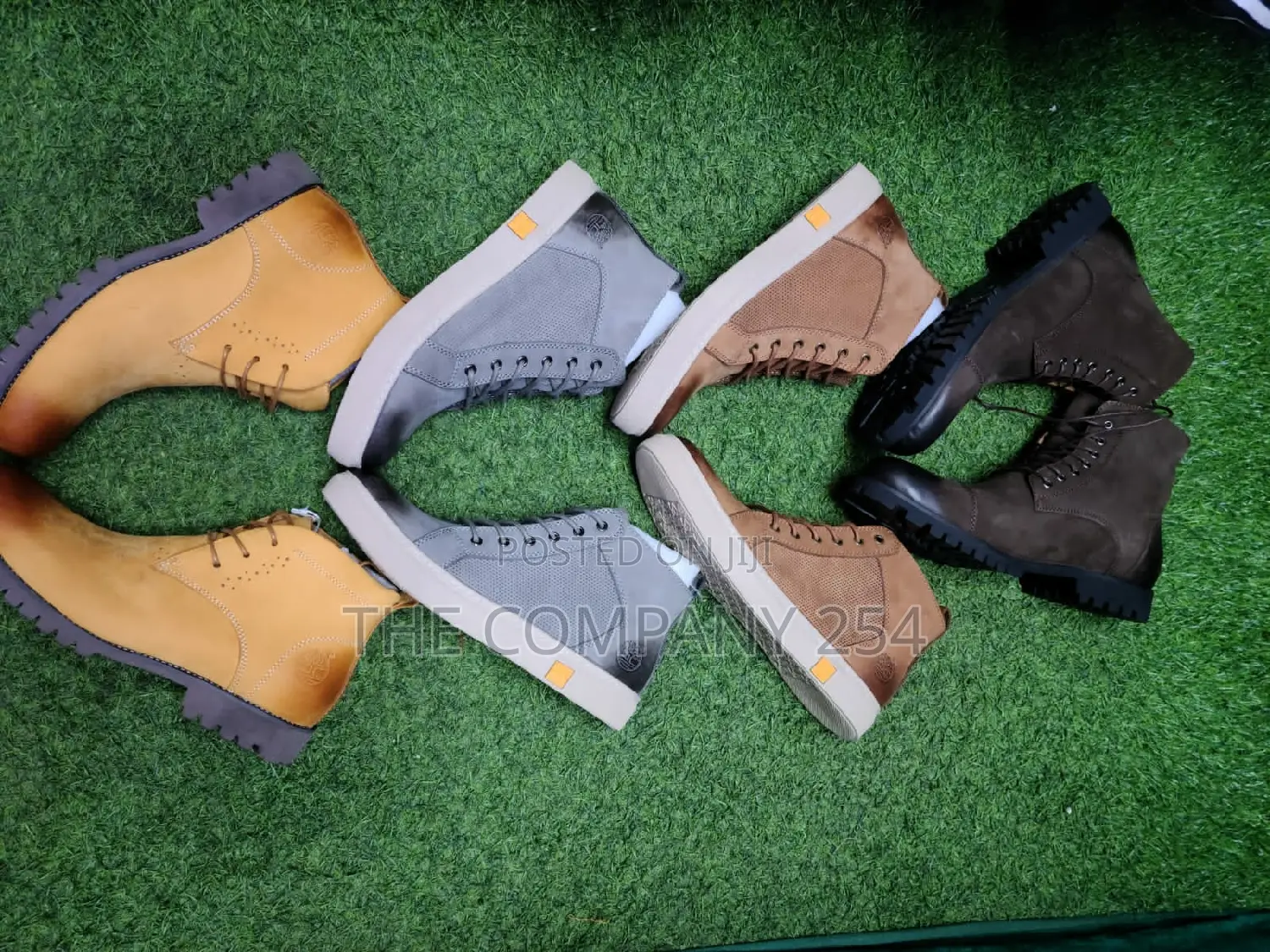 Original Designer Quality Men's Official Casaual Boots .