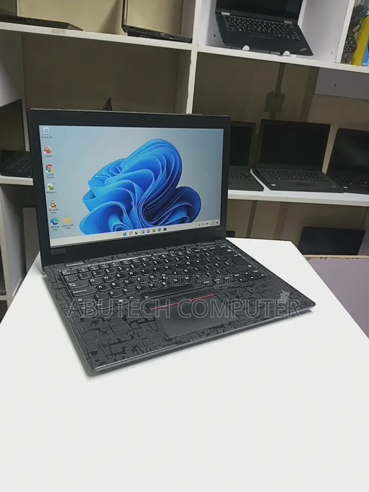 Laptop Lenovo 8GB Intel Core I5 SSD 256GB