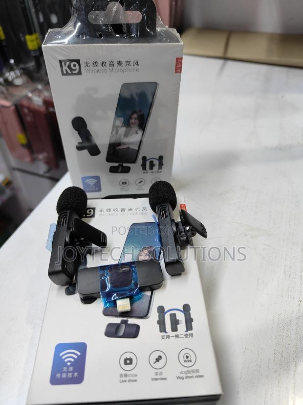 iPhone Dual Wireless Microphone Lavalier - main view