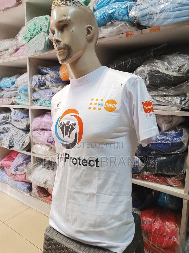 Round Neck Branded T-Shirts - thumbnail 3