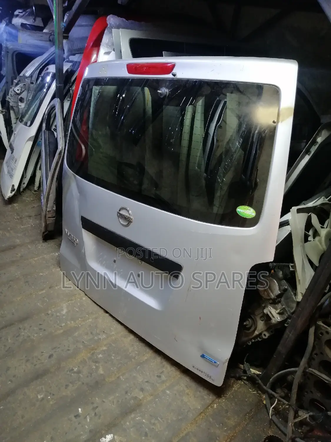 Nissan Nv350 Rear Complete Boot
