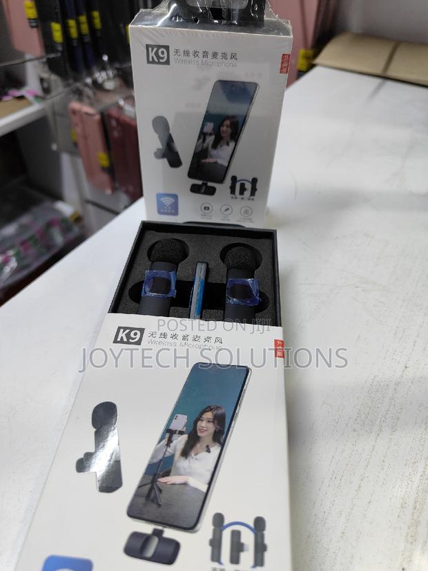 Wireless Dual Lapel Microphone, 20 Meters Accessibility