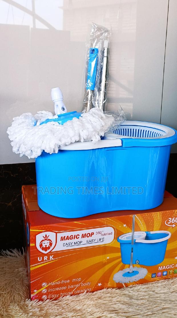 Spin Mop 360 Degrees Rotated
