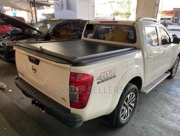 Roller Shutter Lid Cover Available for Double Cab Pickup Tru - thumbnail 3