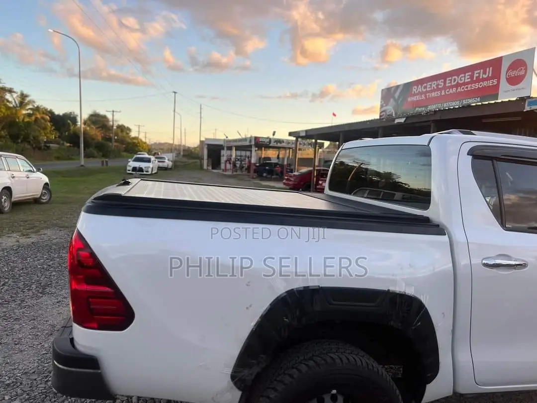 Toyota Hilux Vigo (08-11) Titan Slide Roller Top Double Cab