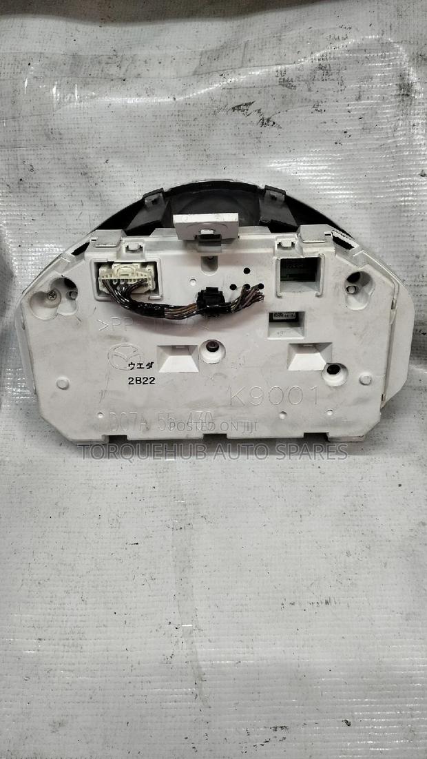 Mazda Demio 2012 Dashboard Clock - thumbnail 2