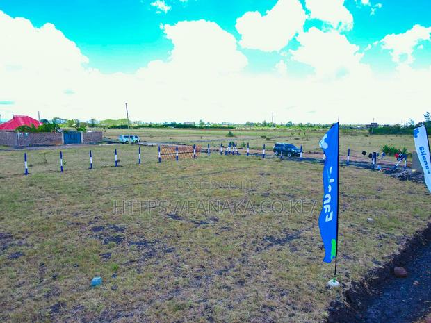Jujafarm Plots Near the Road ^Pww