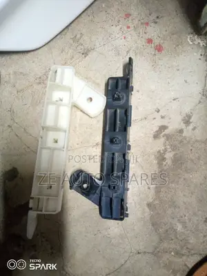 Mitsubishi Colt Plus Bumper Slide