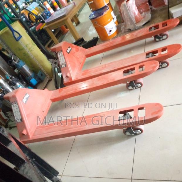 Pallet Truck 3000kg - main view