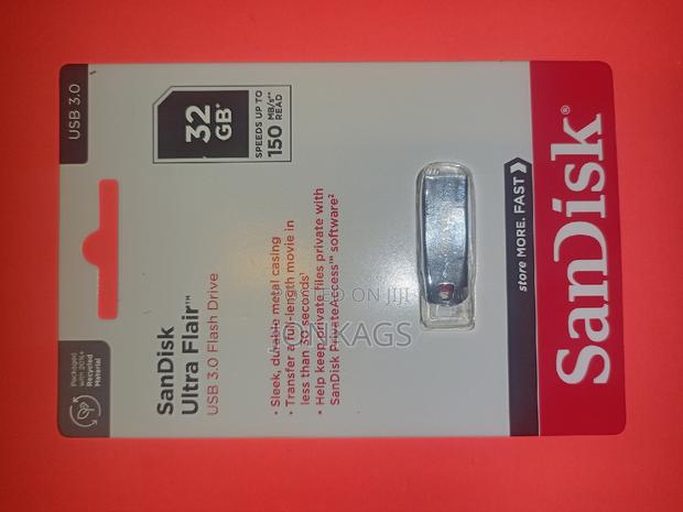 32GB Sandisk Flash Disk