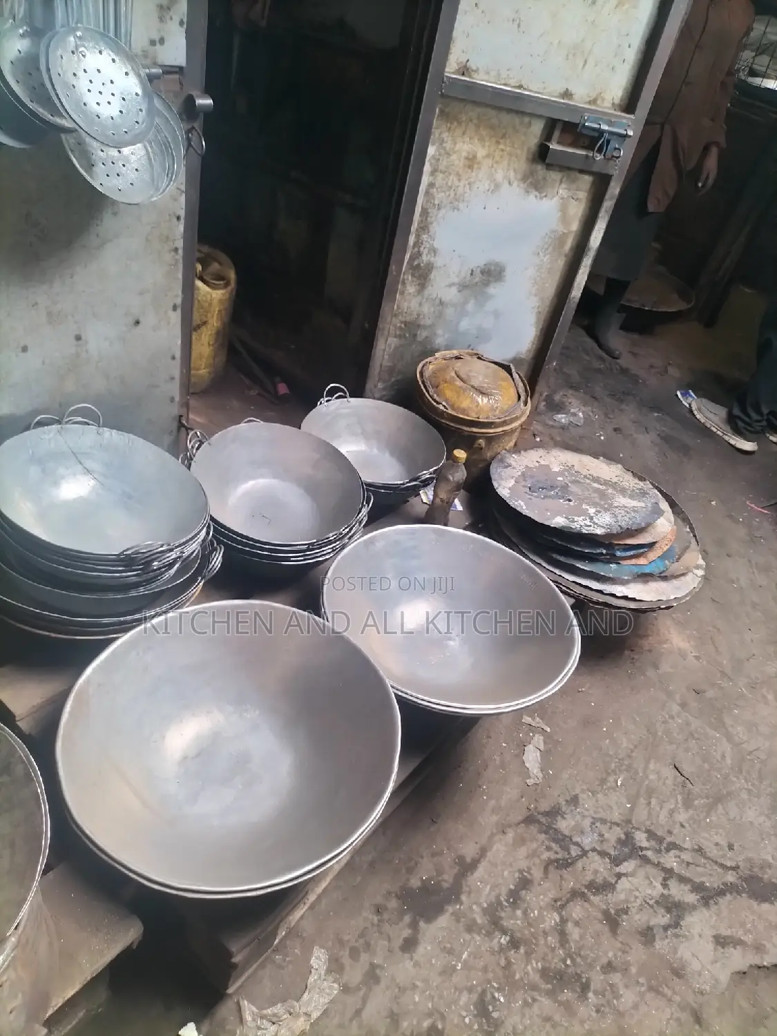Heavy Duty Frying Pan