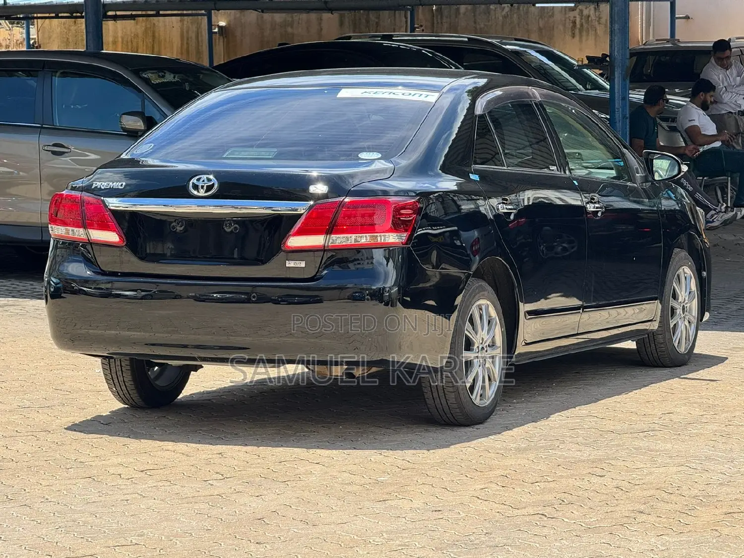 Toyota Premio 2017 Black