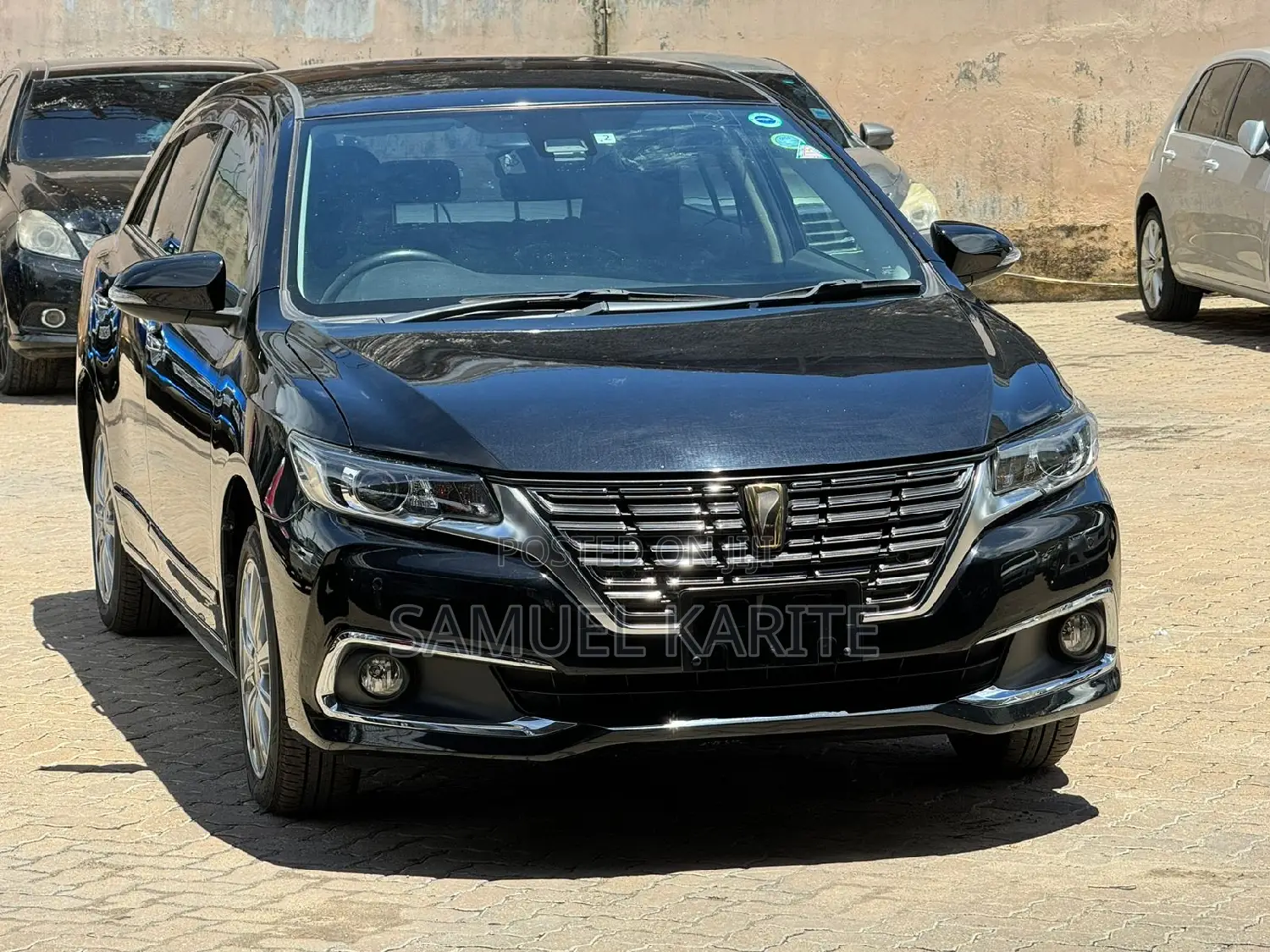 Toyota Premio 2017 Black