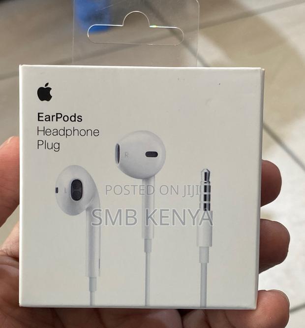 Apple Earpods Headphones With 3.5mm Plug - main view