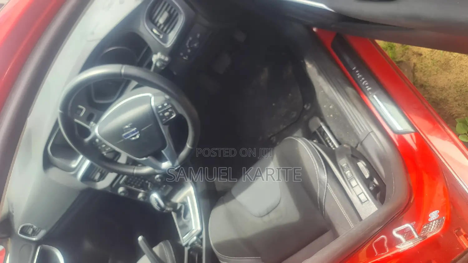 Volvo V40 2017 Red