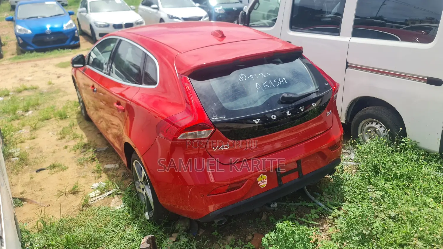Volvo V40 2017 Red