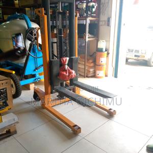 Manual Stacker - thumbnail 2