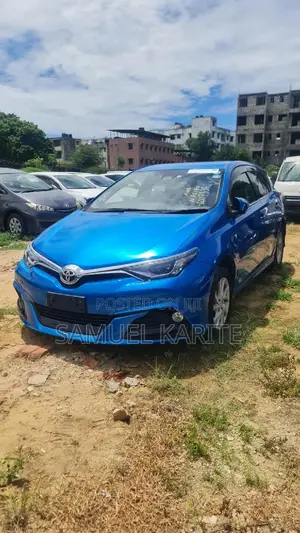 Toyota Auris 2017 Blue