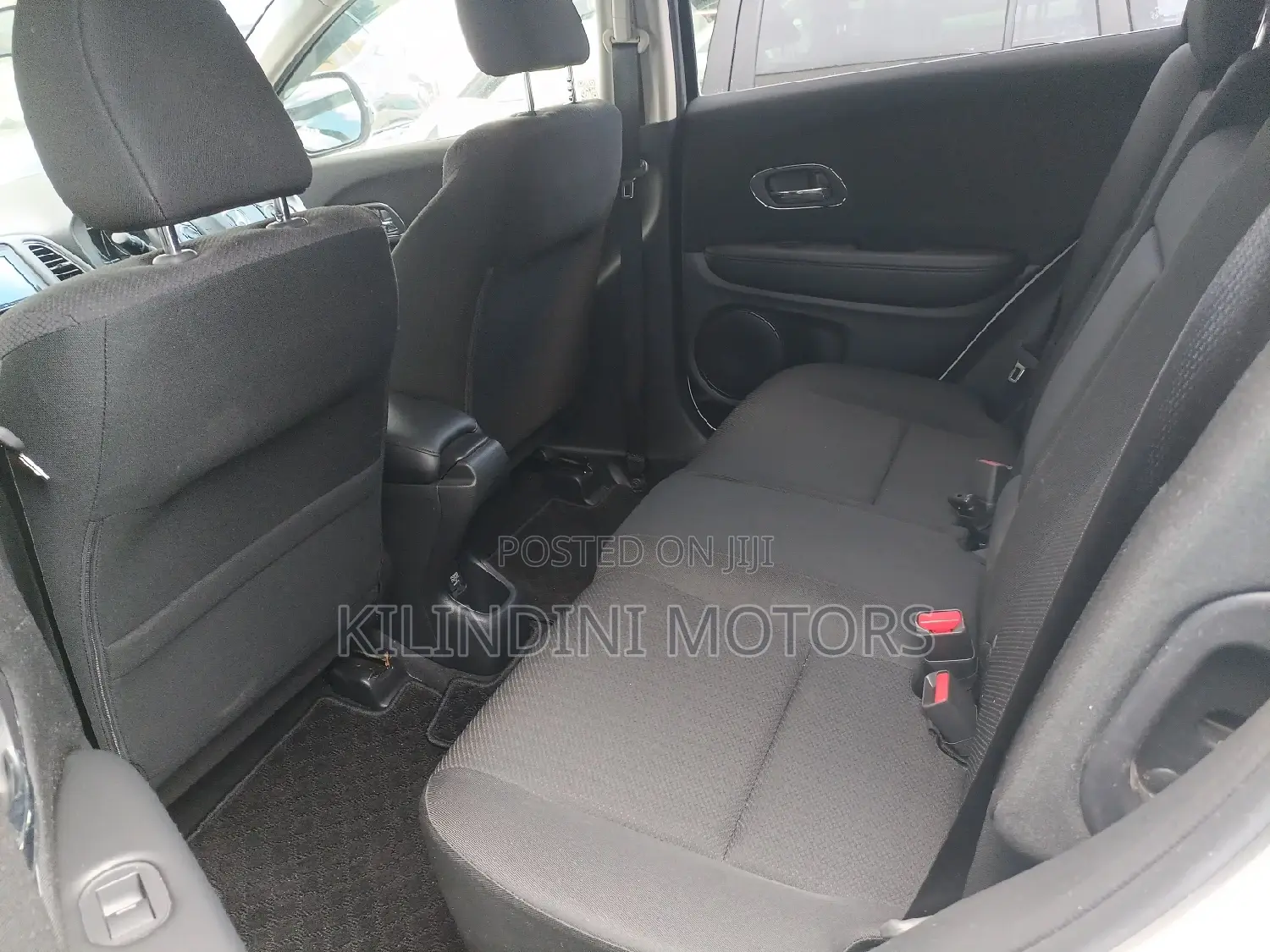 Honda Vezel 2017 White