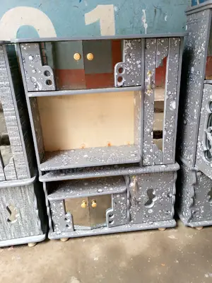 Wall Units.Medium Design