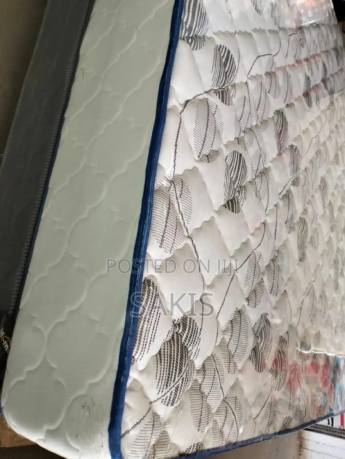 Yoh! 10inch 6 * 6 Pocket Spring Mattresses. We Deliver